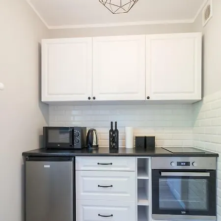 Ujasia Apartment *